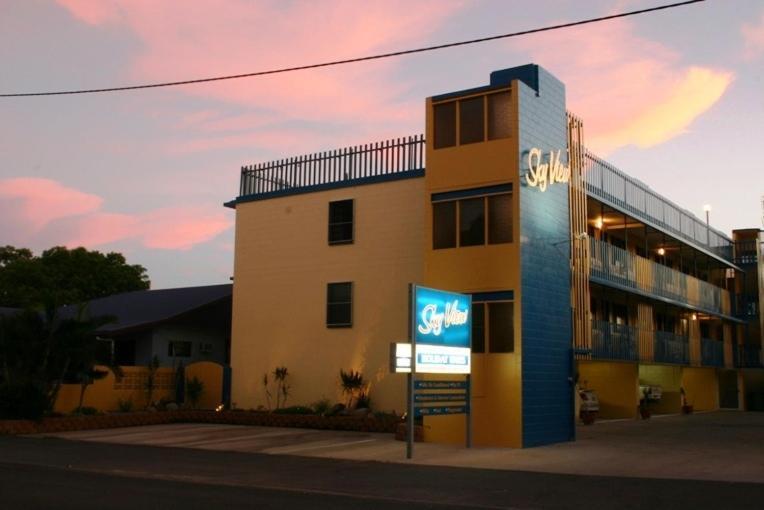 Aparthotel Sky View Units Bowen Esterno foto