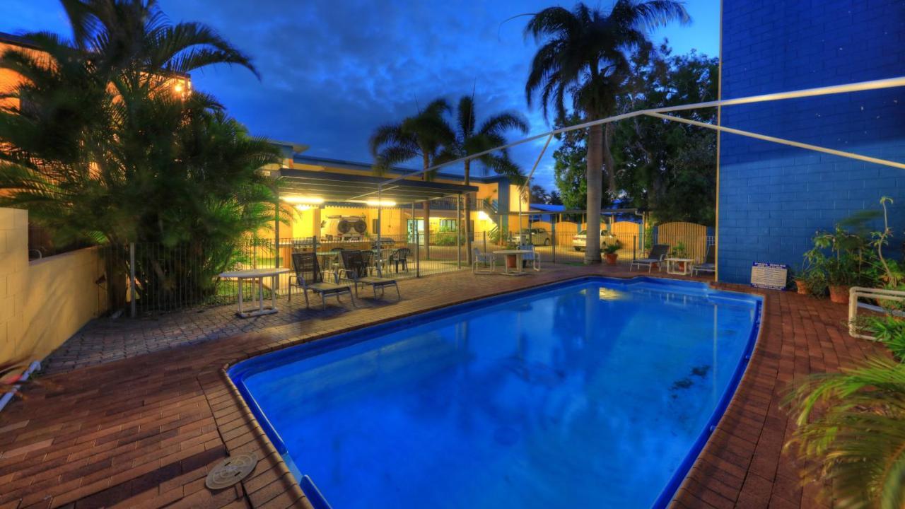 Aparthotel Sky View Units Bowen Esterno foto